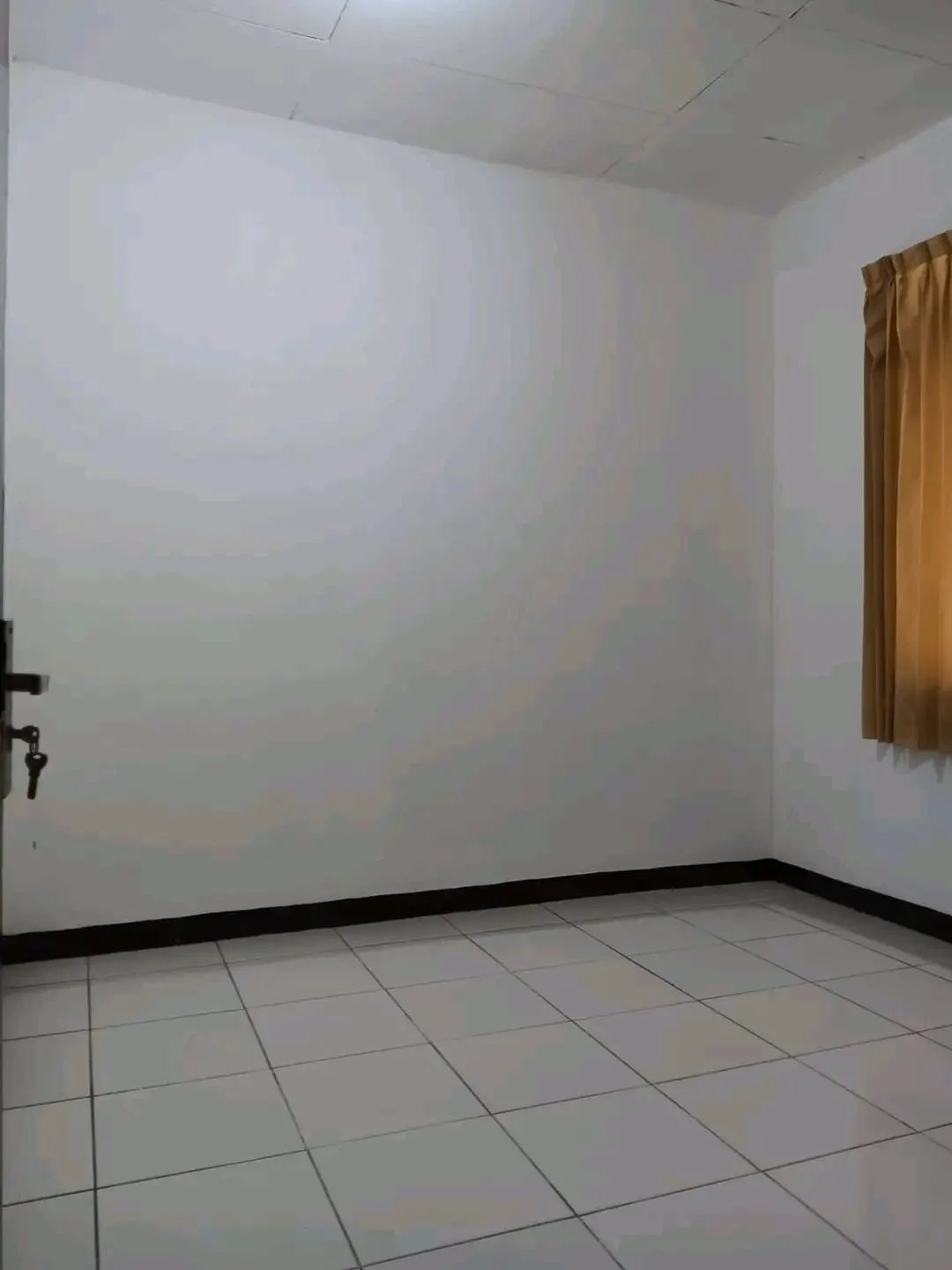 Sewa Rumah 25 Meter ke Jalan Surya Sumantri Pasteur Bandung, foto 2