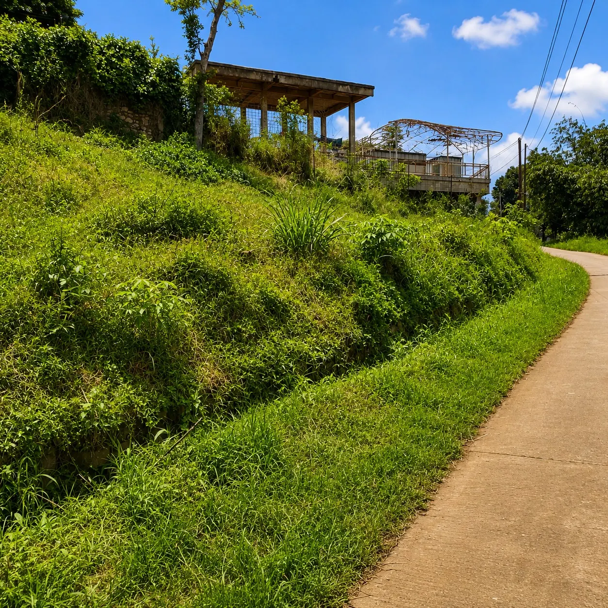 Dijual tanah dgn view kota di Bojongkoneng atas dekat Dago Ressort, foto 2