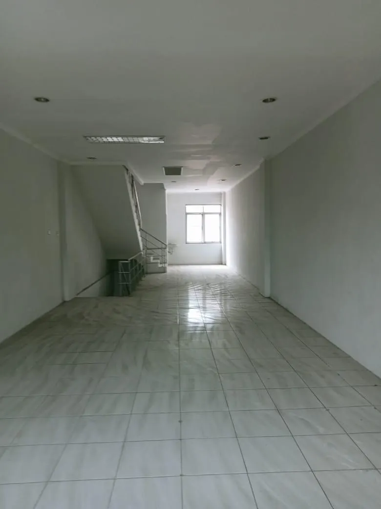 Disewakan Ruko Mainroad Pasir Kaliki Bandung, foto 4