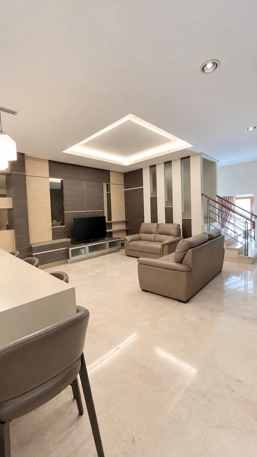 Rumah Bale Pakuan Ciumbuleuit Jual / Sewa, foto 4