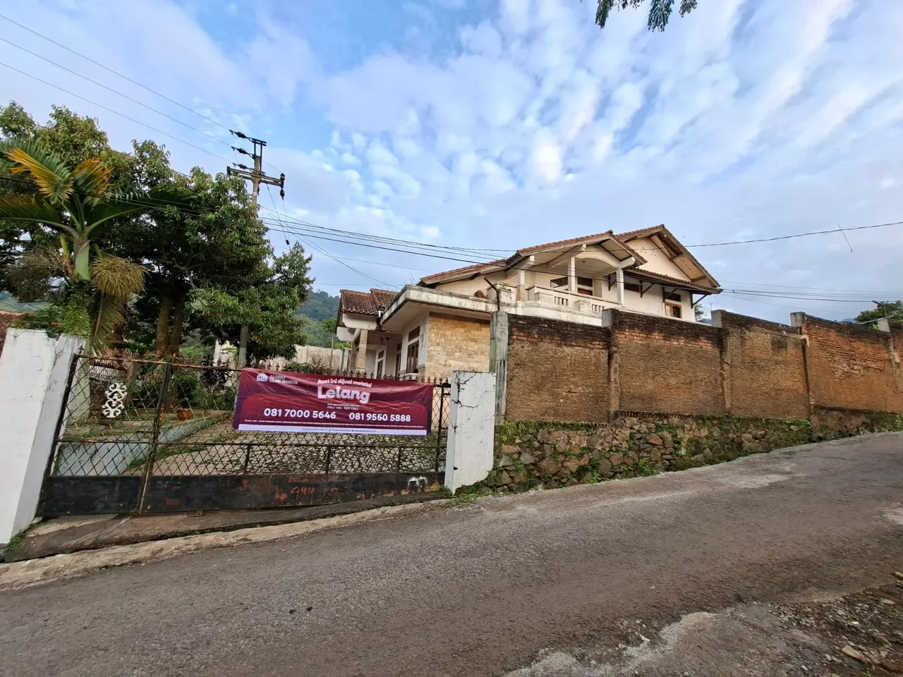 Rumah di Kabupaten Bandung, foto 2