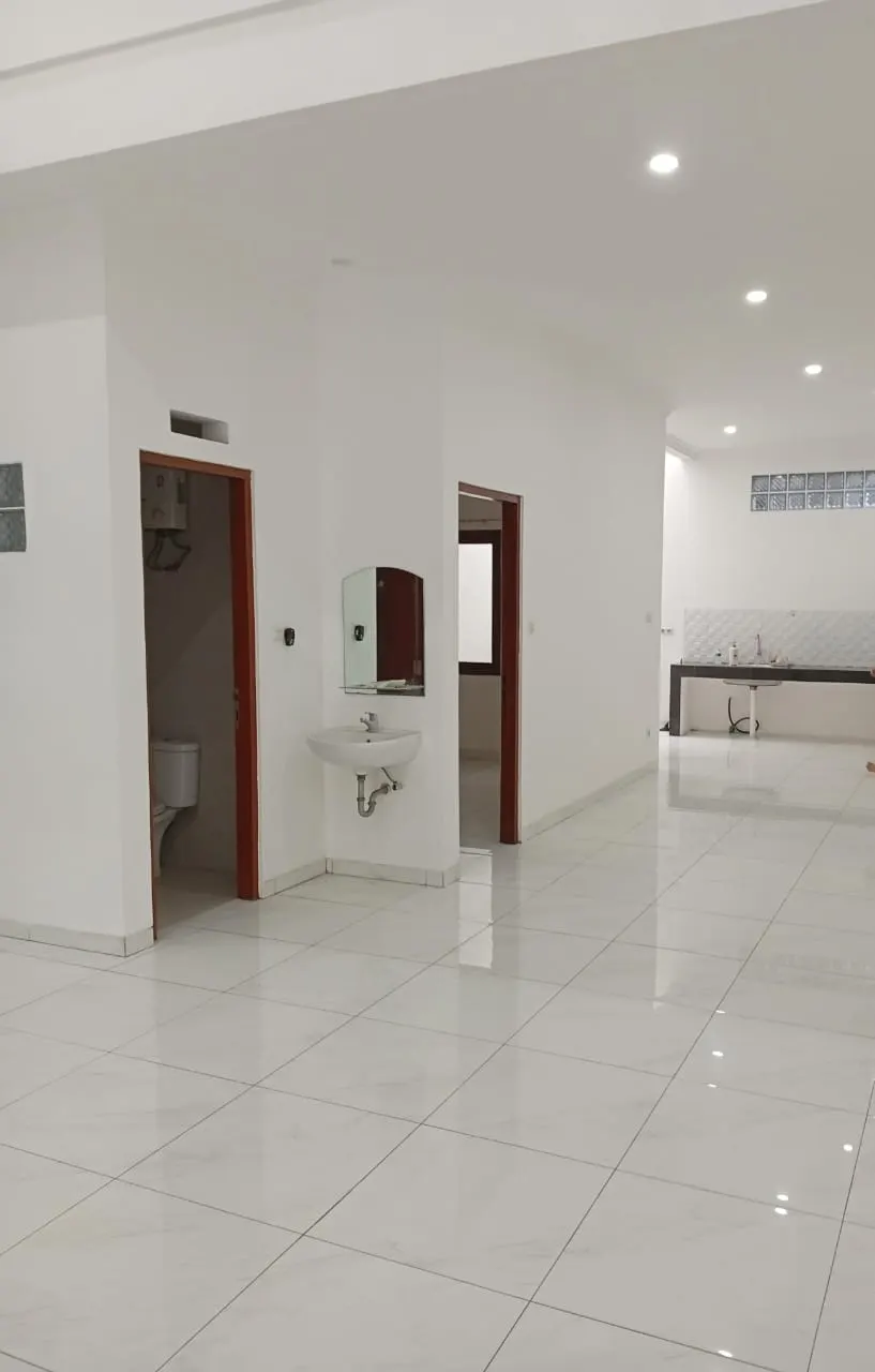 Rumah habis renov mantap di Mekarwangi Bandung