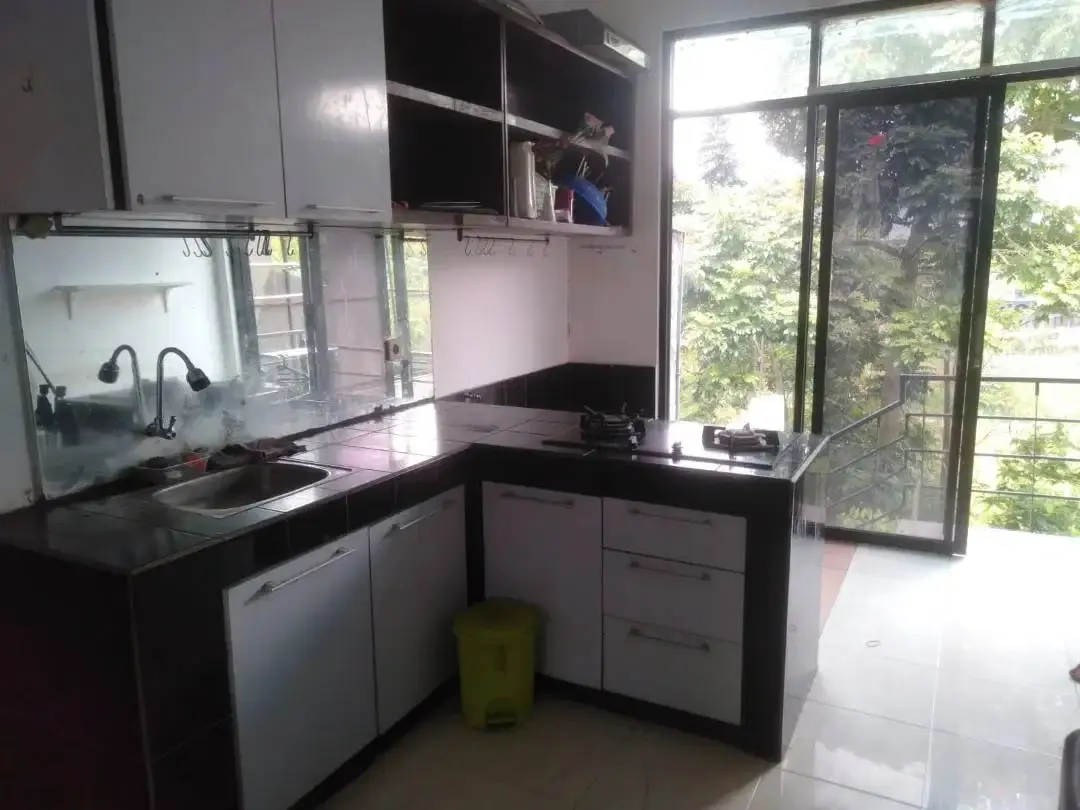 Jual cepat Rumah asri dgn view bagus di SSP Sariwangi, foto 2