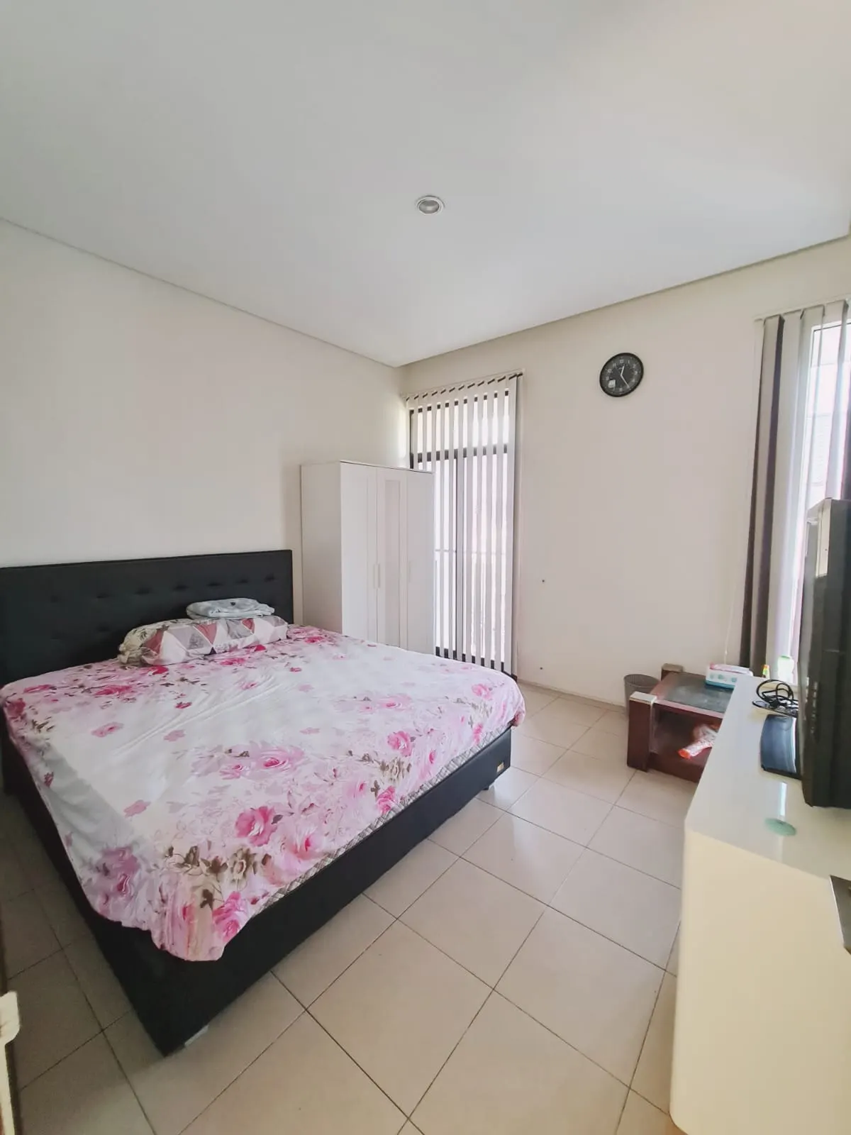Dijual Rumah Nyaman Siap Huni Tatar Lokacitra Kota Baru Parahyangan, foto 3