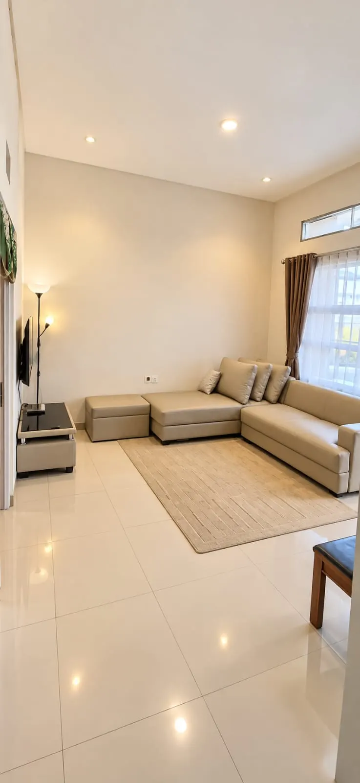 Dijual / Disewakan Rumah di Sarijadi