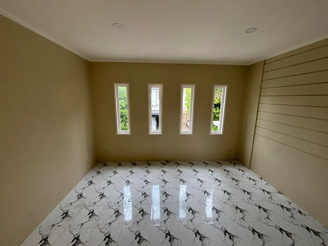 DIJUAL RUMAH DI KOTA BARU PARAHYANGAN, foto 6