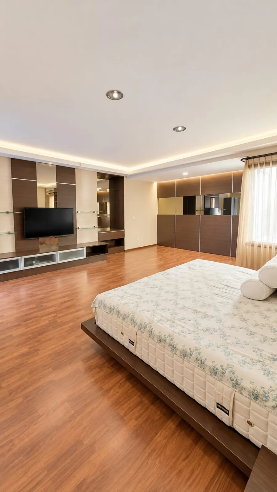 Rumah Bale Pakuan Ciumbuleuit Jual / Sewa
