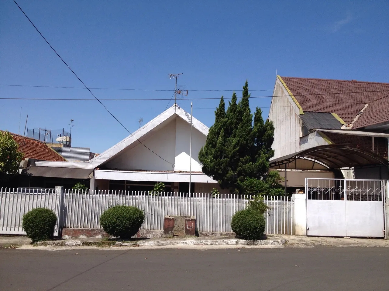 Dijual Rumah asri di Sukaluyu Bandung