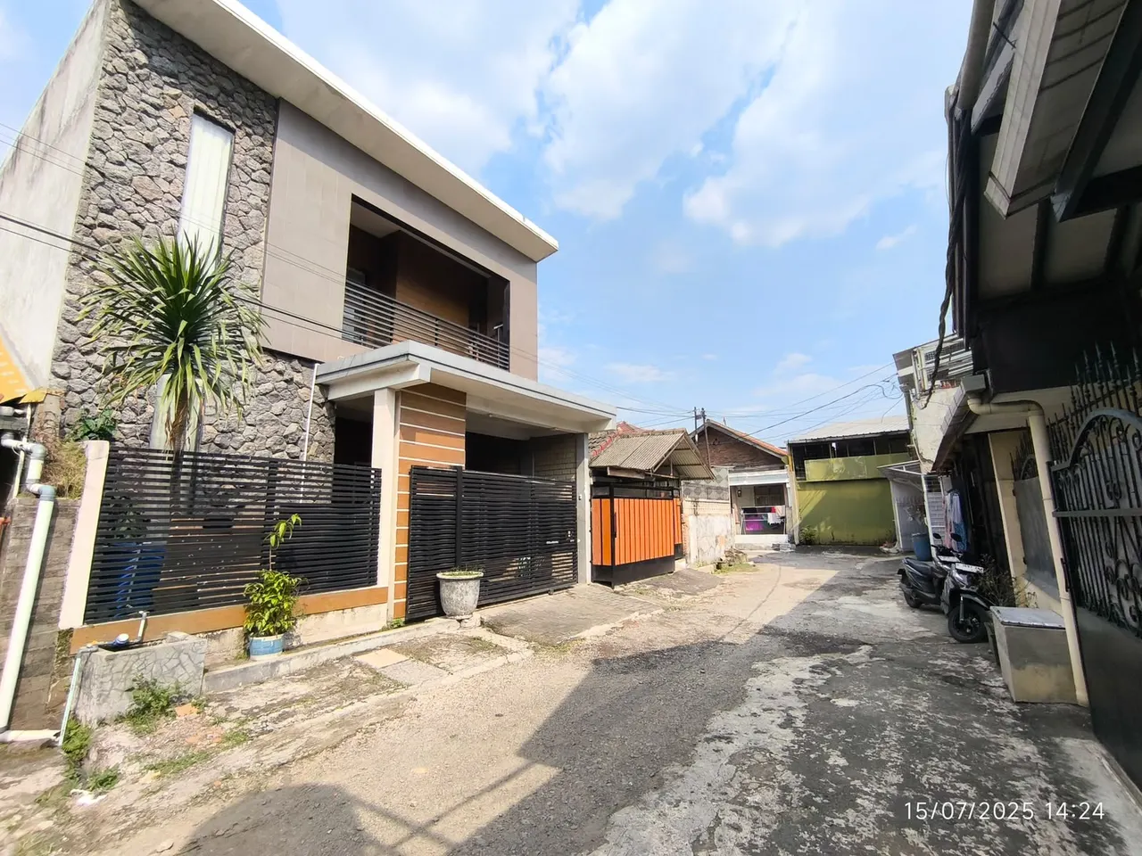 Lelang Rumah di Jl. Anyelir Blok O No. 58 RT 006/ RW014, Desa Margahayu Tengah, Kec. Margahayu, Kab. Bandung, foto 3