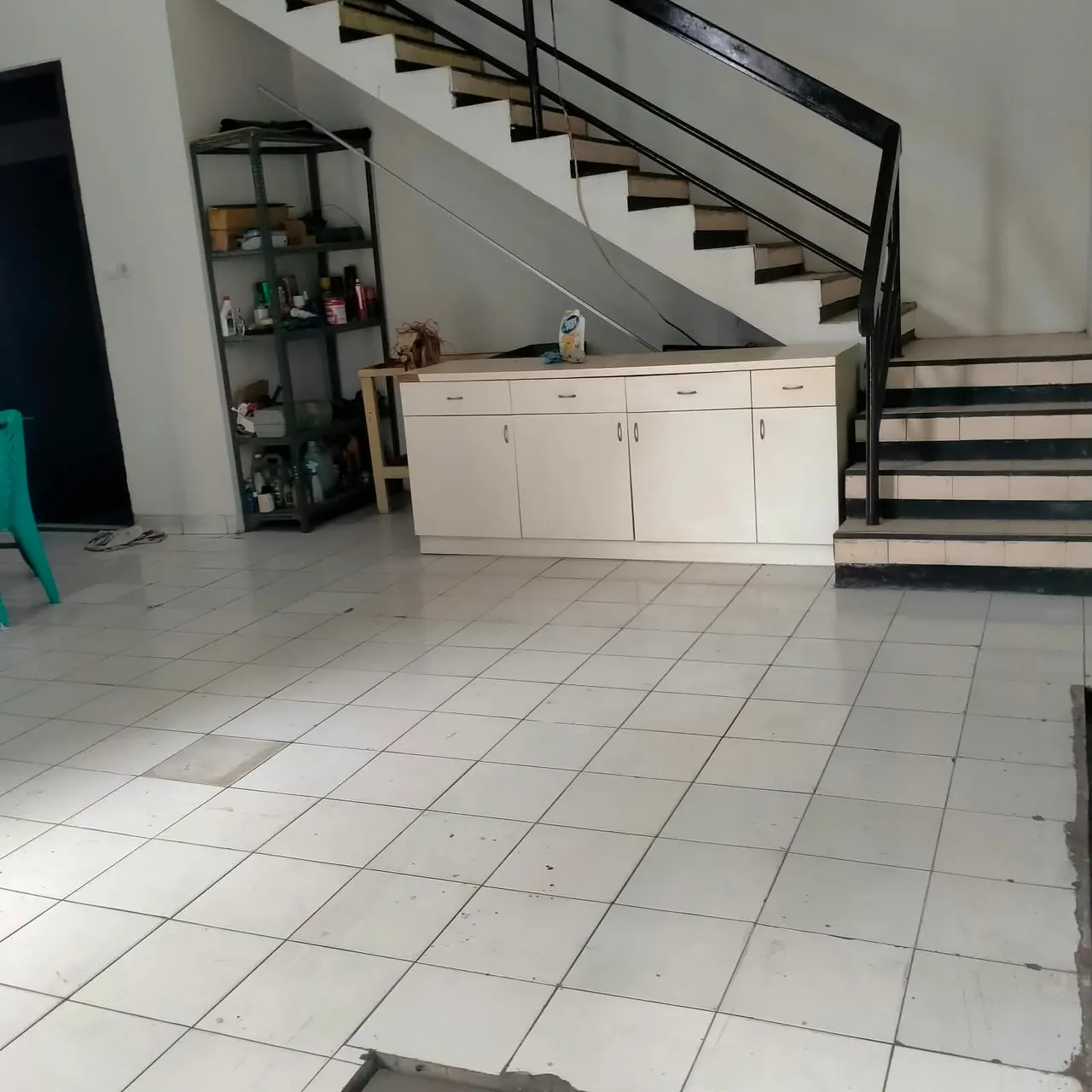 Ruko Mainroad Ibu Inggit Garnasih Bandung, foto 2