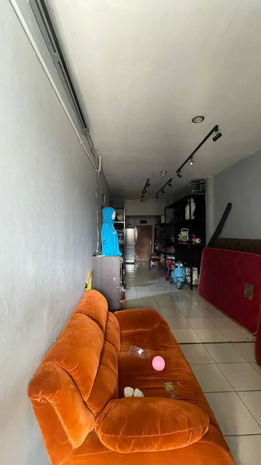 Lelang Rumah di Cibolang, foto 4