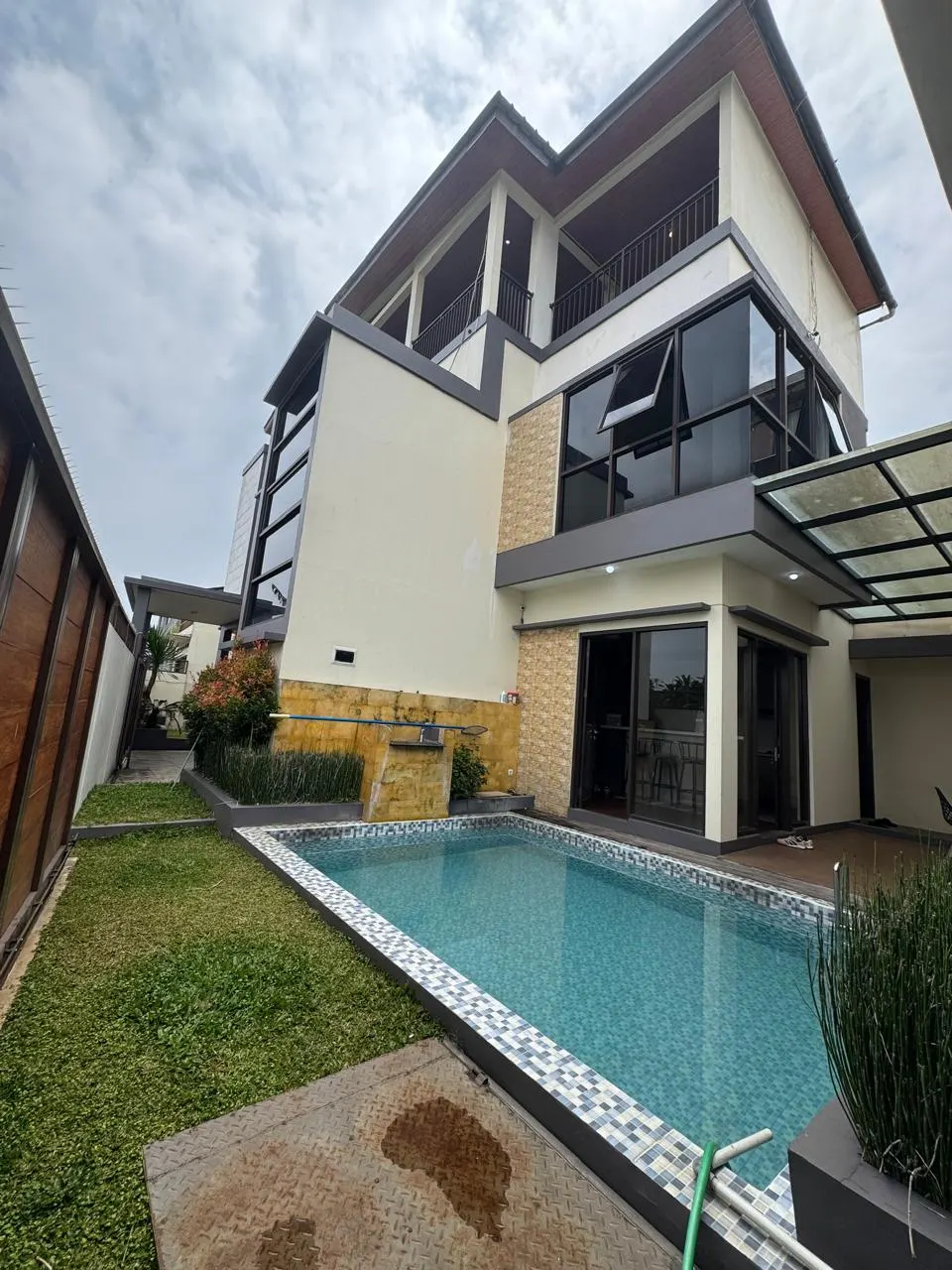 Rumah di Kabupaten Bandung Barat, foto 2
