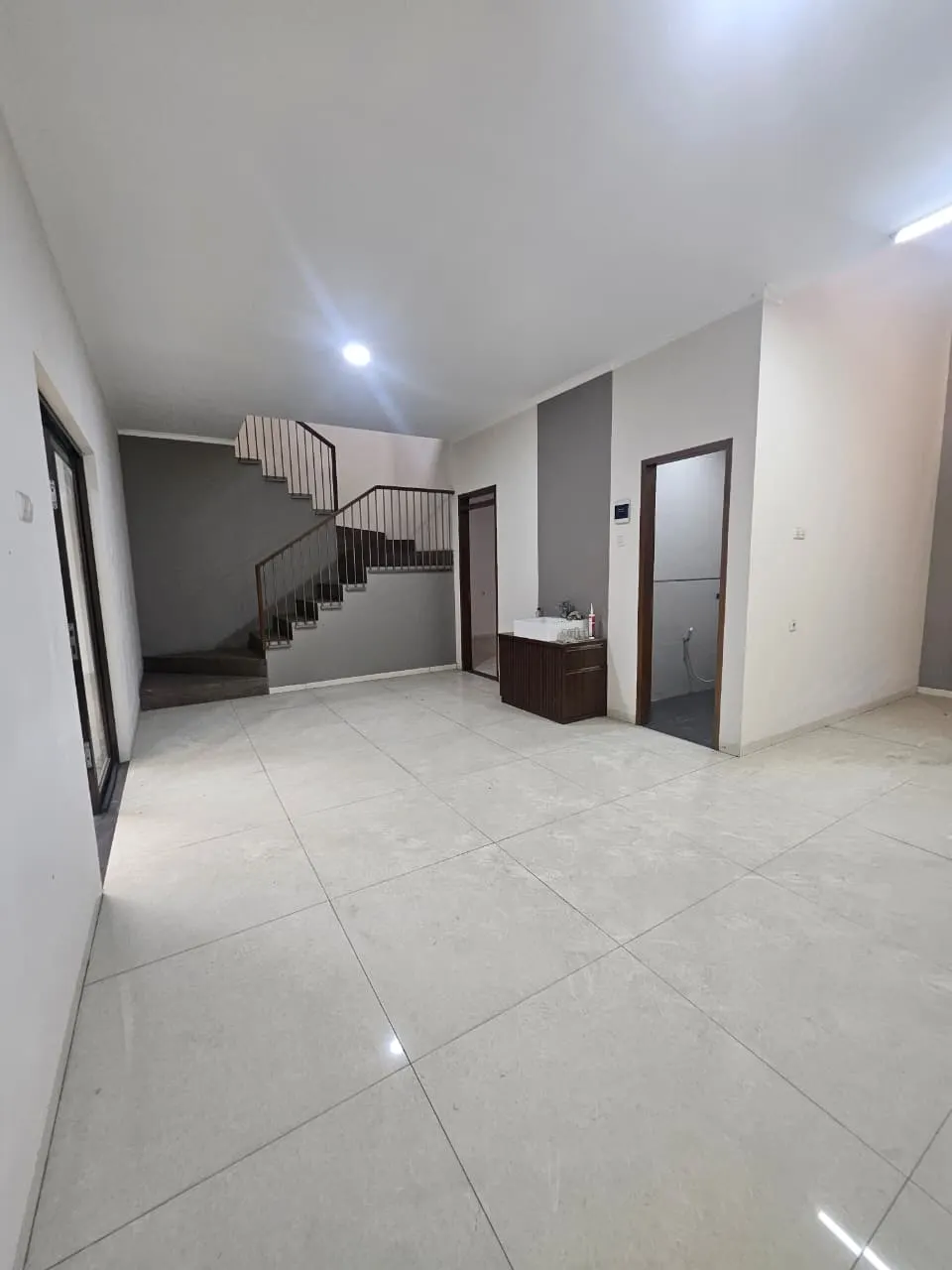 Dijual Rumah Baru Taman holis indah 1, foto 3
