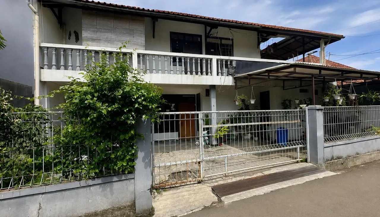 Lelang Rumah di Kiara Condong