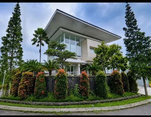 Rumah Lelang Bukit Pakar Golf LT 428 LB 617